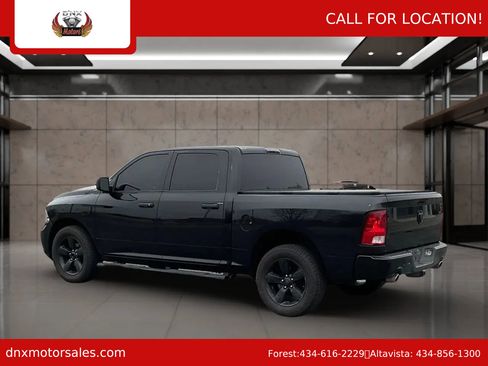 Used 2017 RAM 1500 Express w/ Black Ram 1500 Express Group image 3