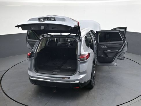 Certified 2024 Nissan Rogue Platinum w/ Platinum Premium Package AWD/4WD image 52