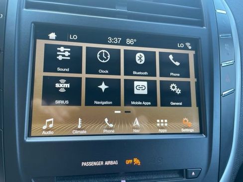Used 2018 Lincoln MKC Reserve w/ Lincoln MKC Climate Package FWD image 35
