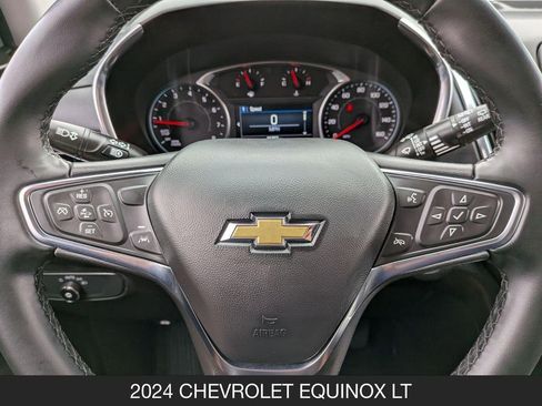 Used 2024 Chevrolet Equinox LT FWD image 12
