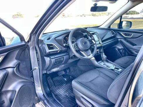 Used 2020 Subaru Forester w/ Alloy Wheel Package AWD/4WD image 3