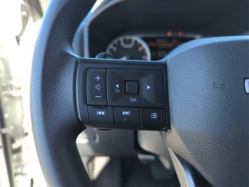 Certified 2025 Nissan Rogue S image 35