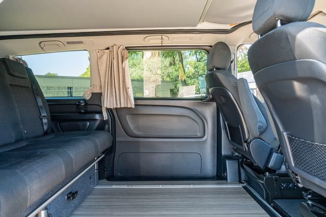 Used 2021 Mercedes-Benz Metris Passenger image 37