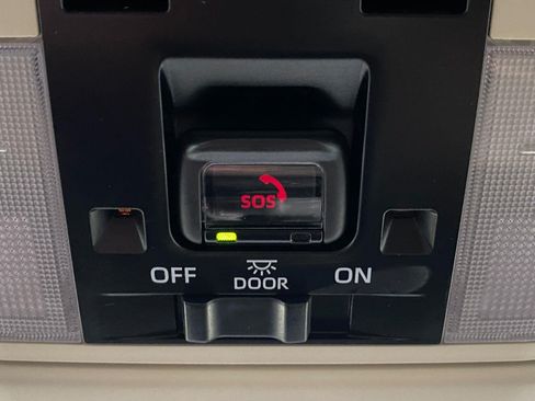 Used 2023 Lexus GX 460 Premium AWD/4WD image 30