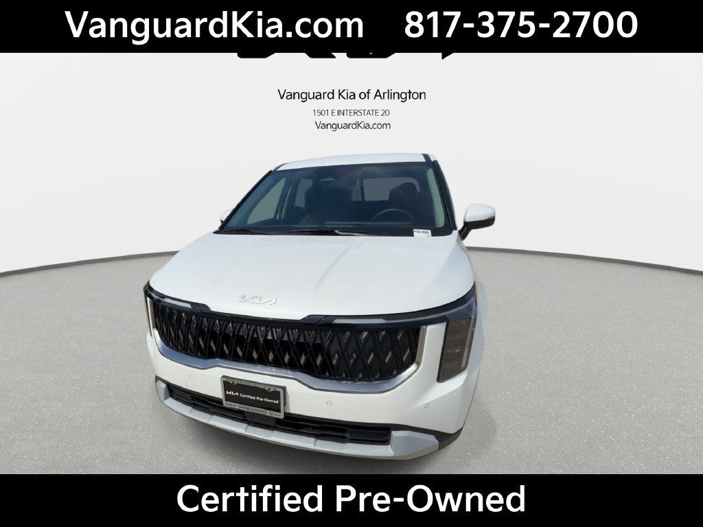 Certified 2026 Kia Carnival FWD image 3
