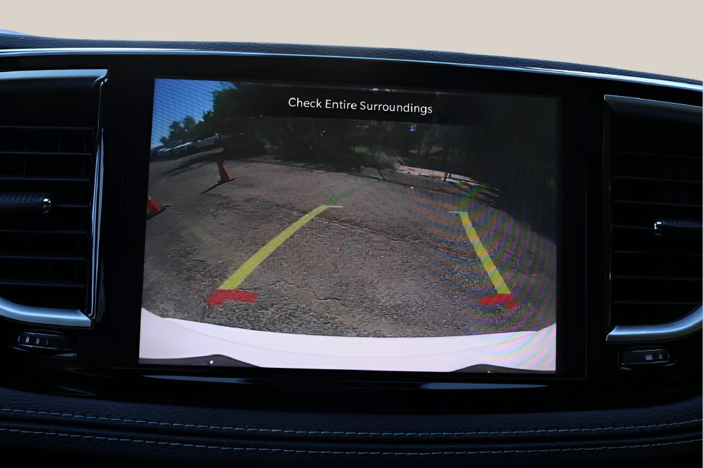 Used 2026 Chrysler Pacifica Limited FWD image 26