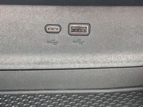 Used 2026 Chevrolet Equinox LT w/ Convenience Package II image 22