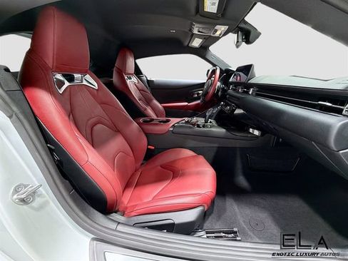 Used 2022 Toyota Supra Premium w/ Driver Assist Package RWD image 31
