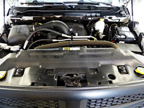 Used 2015 RAM 1500 Tradesman w/ Power & Remote Entry Group RWD image 17