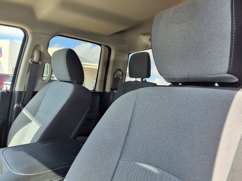 Used 2024 RAM 1500 Classic SLT AWD/4WD image 18