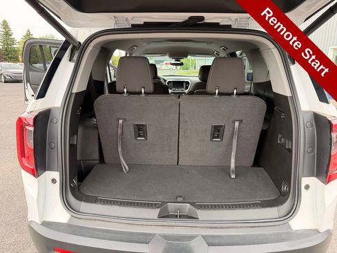 Used 2023 GMC Acadia SLE w/ Driver Convenience Package AWD/4WD image 29