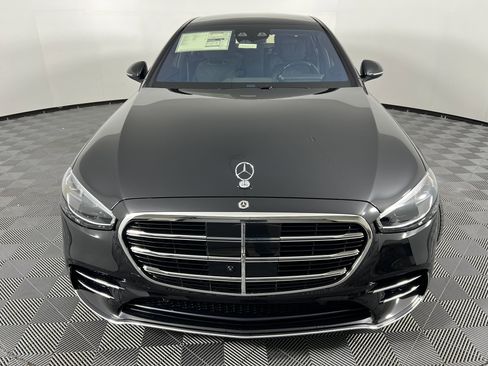 New 2026 Mercedes-Benz S 580 4MATIC Sedan image 5