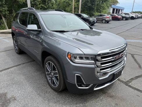 Used 2020 GMC Acadia SLT w/ Driver Alert Package II AWD/4WD image 5