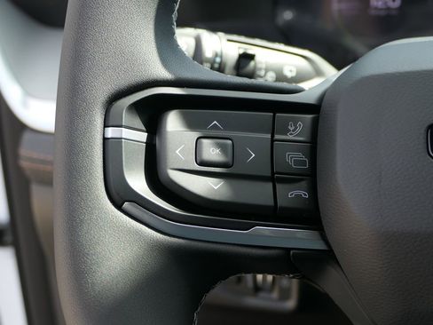 New 2026 Jeep Cherokee Limited AWD/4WD image 12