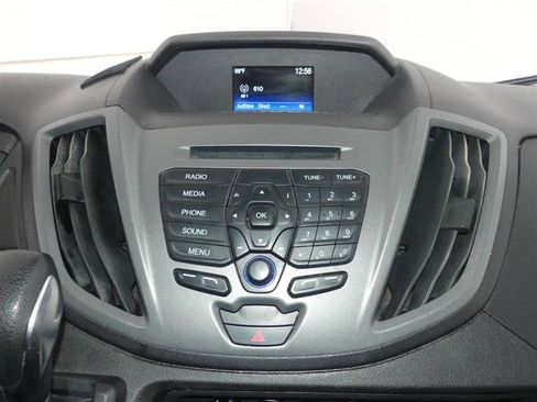 Used 2018 Ford Transit 350 XL image 29