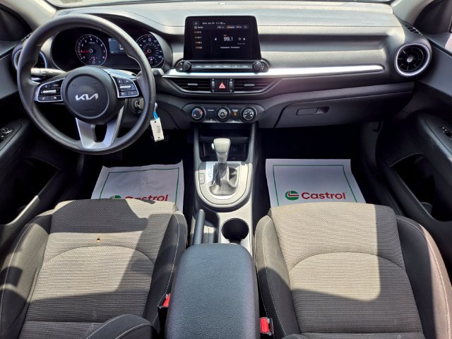 Used 2024 Kia Forte LXS w/ LXS Technology Package FWD image 14