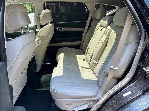 Certified 2026 Genesis GV80 2.5T Select AWD/4WD image 18