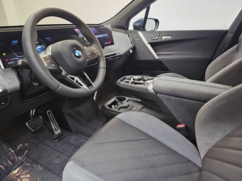New 2026 BMW iX xDrive45 w/ M Sport Package image 2