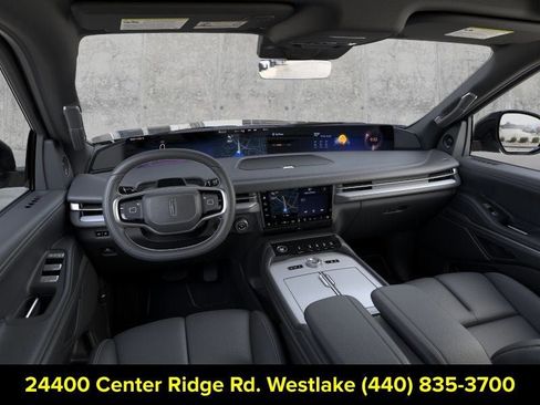 New 2026 Lincoln Navigator L Reserve w/ Jet Appearance Package AWD/4WD image 9