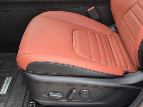 New 2026 Kia Sportage SX Prestige image 19