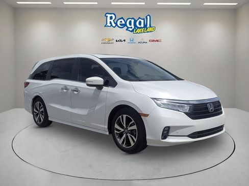 Used 2023 Honda Odyssey Touring image 1