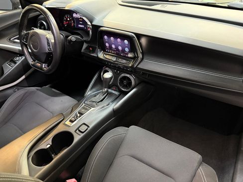 Used 2019 Chevrolet Camaro SS image 39