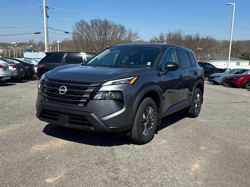 New 2026 Nissan Rogue S image 8