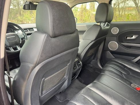Used 2015 Land Rover Range Rover Evoque Pure Plus image 19