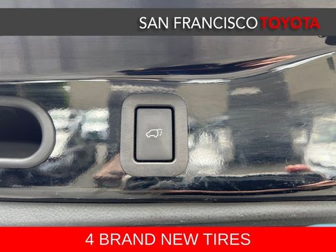 Used 2016 Toyota Highlander Limited AWD/4WD image 42