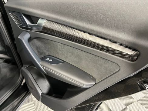 Used 2023 Audi SQ5 Premium Plus w/ Premium Plus Package image 33