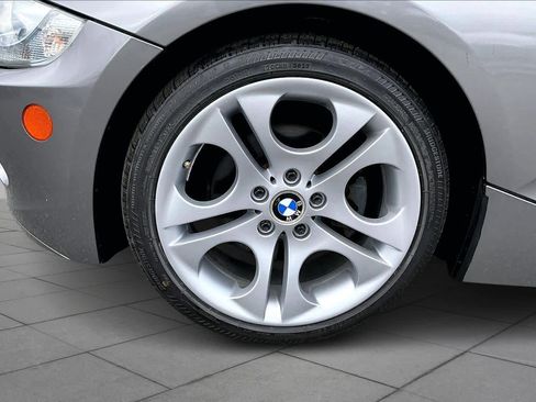 Used 2005 BMW Z4 3.0i image 10