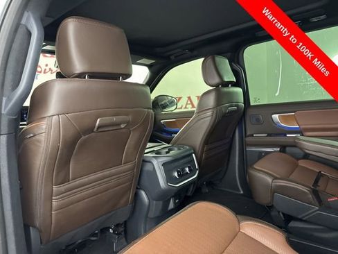 Certified 2025 Ford Expedition Max King Ranch image 14