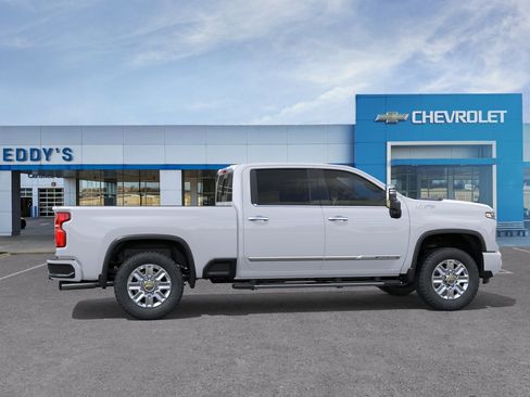 New 2026 Chevrolet Silverado 2500 High Country w/ High Country Premium Package AWD/4WD image 6