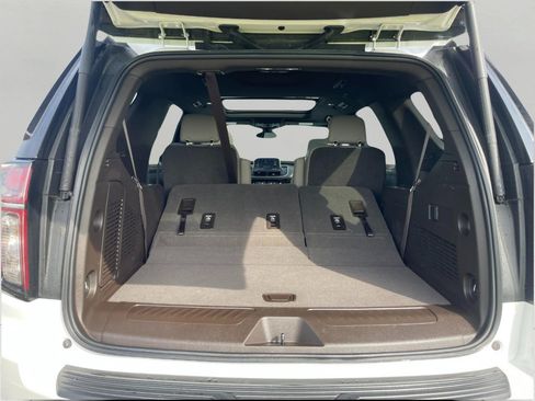 Used 2021 Chevrolet Tahoe LT AWD/4WD image 27
