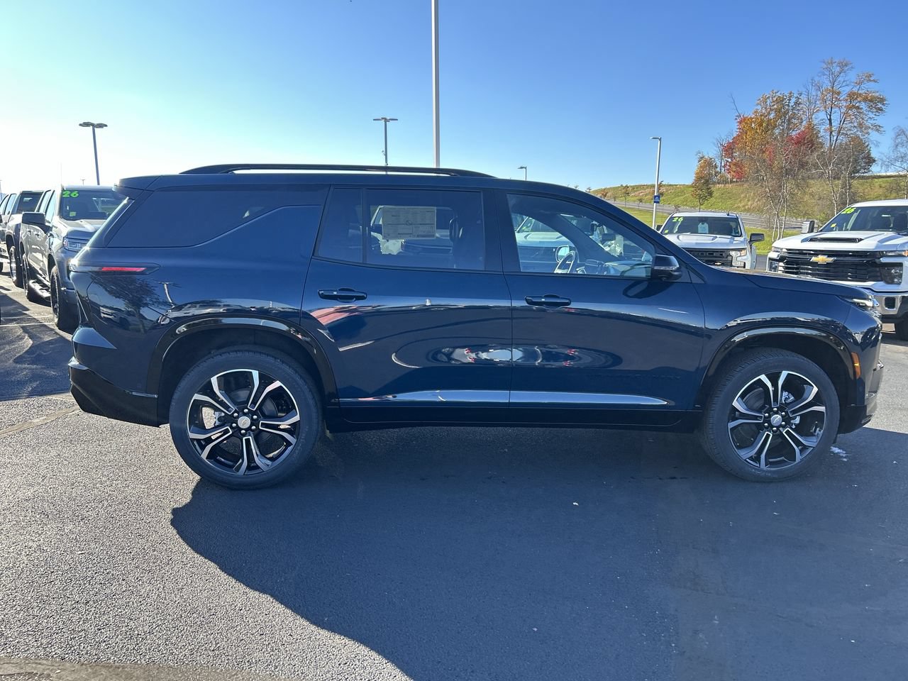 New 2027 Chevrolet Traverse High Country w/ LPO, Floor Liner Package AWD/4WD image 8