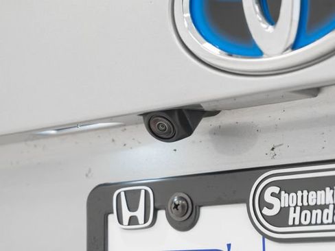 Used 2023 Toyota RAV4 XLE Premium AWD/4WD image 21