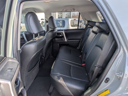 Used 2022 Toyota 4Runner TRD Sport image 19