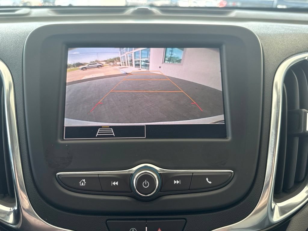 Used 2024 Chevrolet Equinox LT FWD image 26