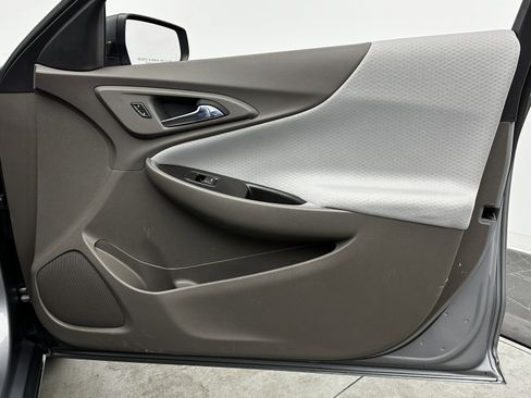 Used 2023 Chevrolet Malibu LS image 33