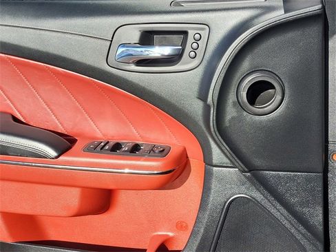 Used 2020 Dodge Charger SRT Hellcat w/ Harman/Kardon Audio Group image 6