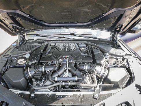 Used 2023 BMW M8 Competition AWD/4WD image 33