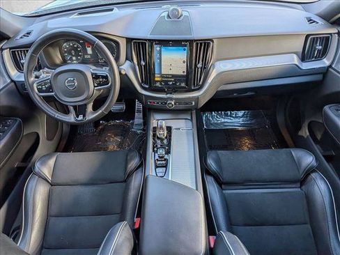 Used 2019 Volvo XC60 T8 R-Design w/ Advanced Package AWD/4WD image 18