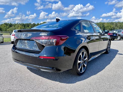 Used 2025 Honda Civic Sport Touring image 7