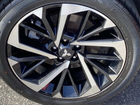 Used 2022 Mitsubishi Outlander SE AWD/4WD image 26