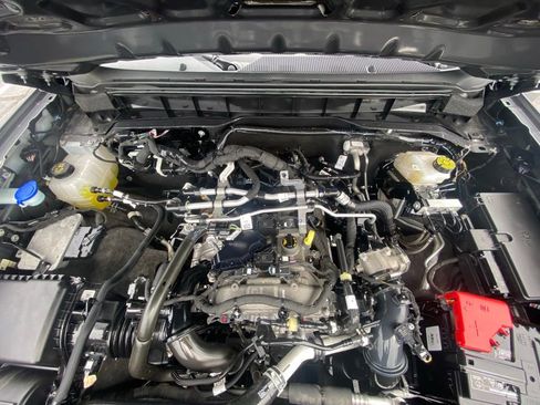 Certified 2025 Ford Bronco Big Bend AWD/4WD image 29