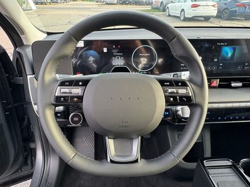 New 2025 Hyundai Ioniq 5 SEL image 21