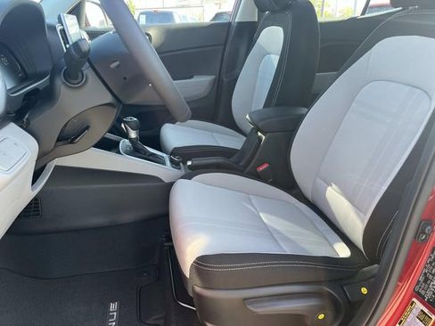 New 2026 Hyundai Venue SEL FWD image 20