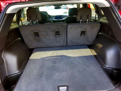 Used 2019 Chevrolet Blazer LT image 15