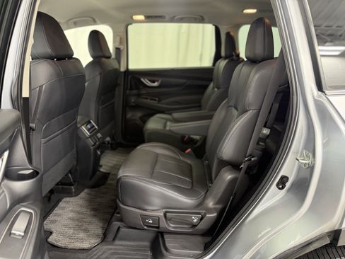 Used 2023 Subaru Ascent Limited image 26