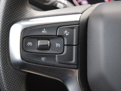 Used 2021 Chevrolet Blazer LT image 16